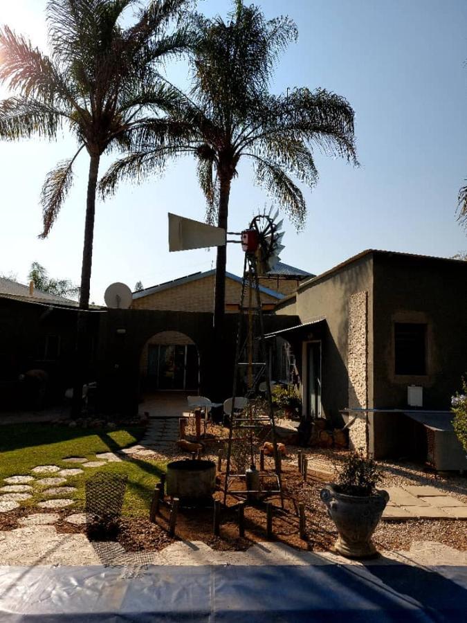 Bush Pillow Guest House Otjiwarongo Εξωτερικό φωτογραφία