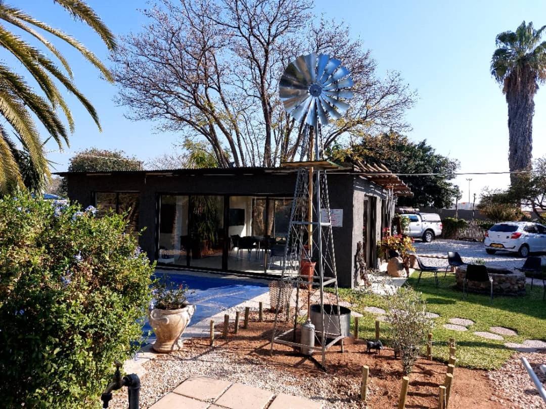 Bush Pillow Guest House Otjiwarongo Εξωτερικό φωτογραφία